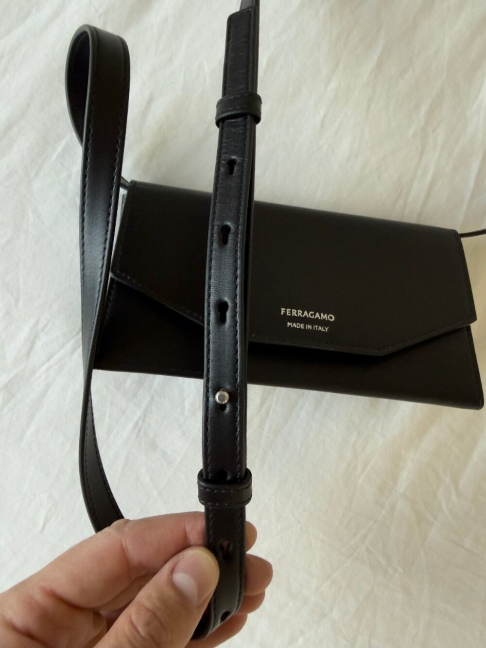 Ferragamo Black Leather Bag with Removable Shoulder Strap - Picture 13 of 14